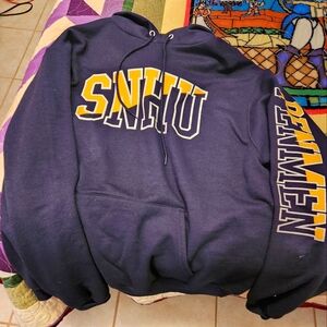 SNHU hooded sweatshirt size M